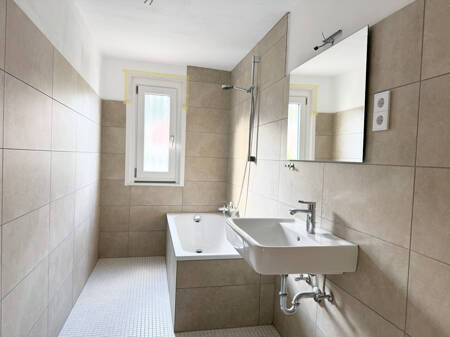 Etagenwohnung Gottmadingen - 3 Zimmer, 85 m&sup2;, 825&euro; | Angebot:26741974