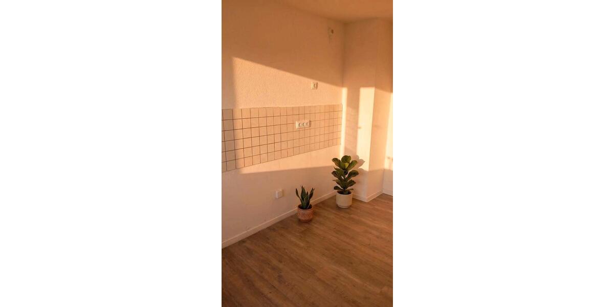 Etagenwohnung Gelsenkirchen Ückendorf - 4 Zimmer, 75 m&sup2;, 590&euro; | Angebot:26456158