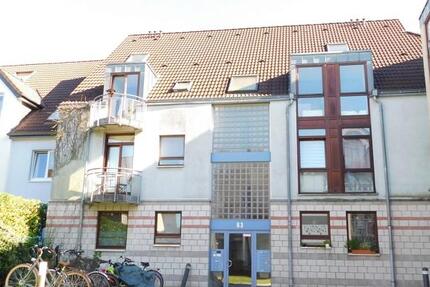Gemütliche 2-Zi.-Whg. mit Wohnküche und sonnigem Balkon