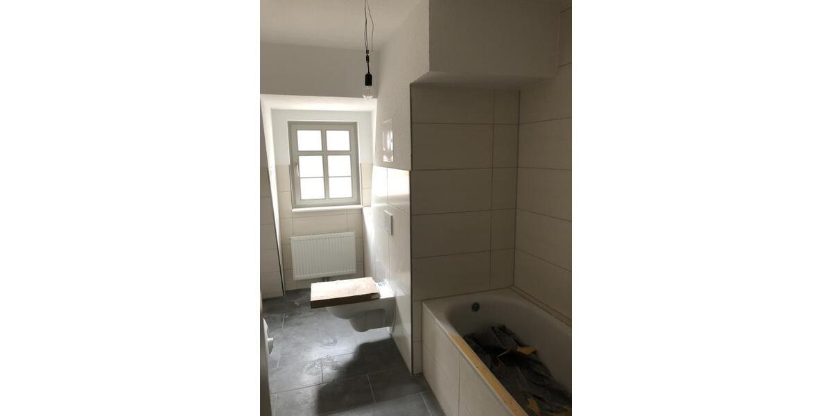 Etagenwohnung Hainichen - 2 Zimmer, 48 m&sup2;, 243&euro; | Angebot:25582024