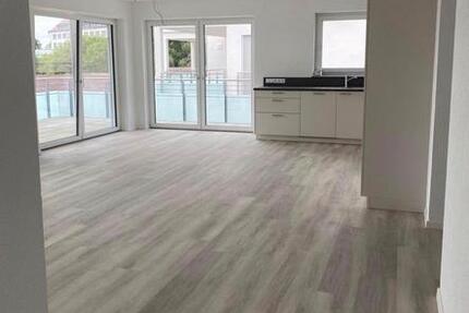 Wohnung Pfullendorf - 3 Zimmer, 110 m&sup2;, 1.300&euro; | Angebot:25839343