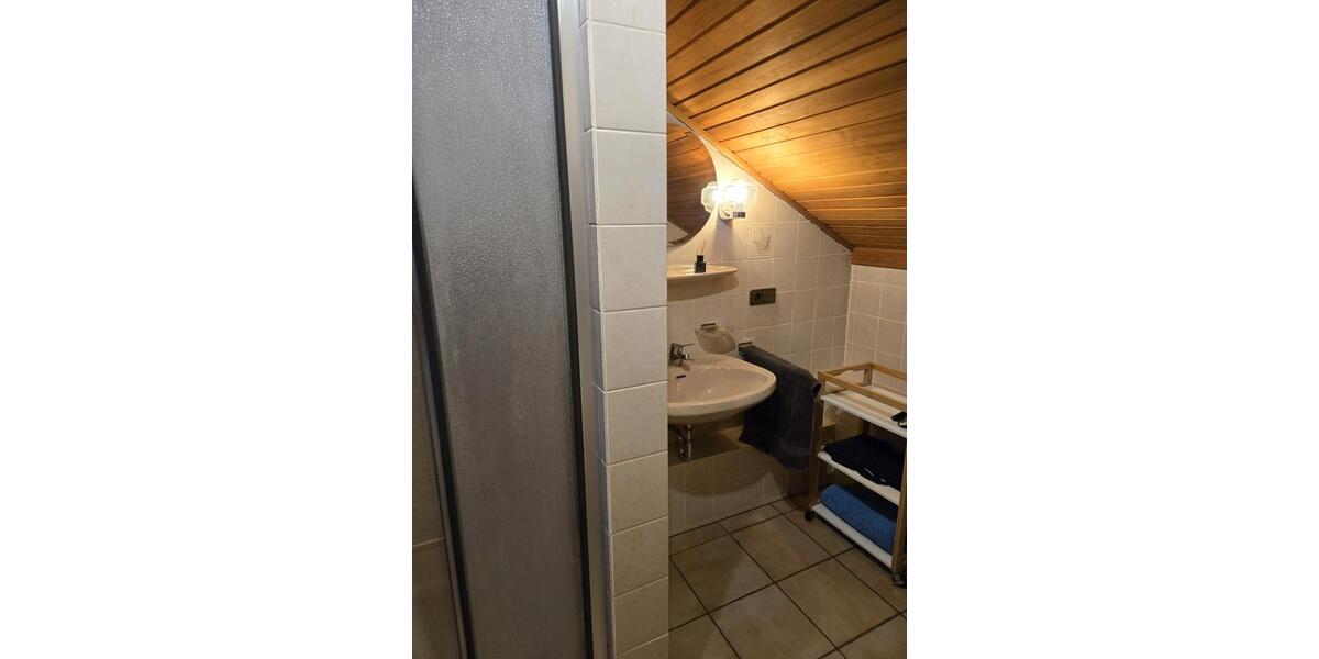 Etagenwohnung Bonn Küdinghoven - 3 Zimmer, 92 m&sup2;, 990&euro; | Angebot:26406718