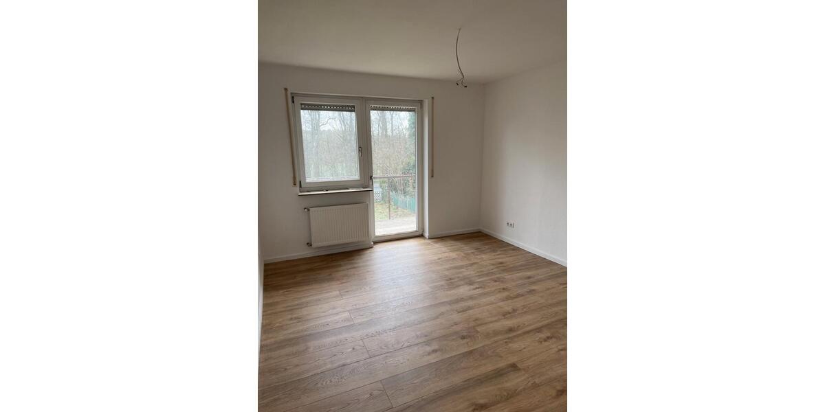 Doppelhaushälfte Buckenhof - 5 Zimmer, 170 m&sup2;, 2.465&euro; | Angebot:26048193