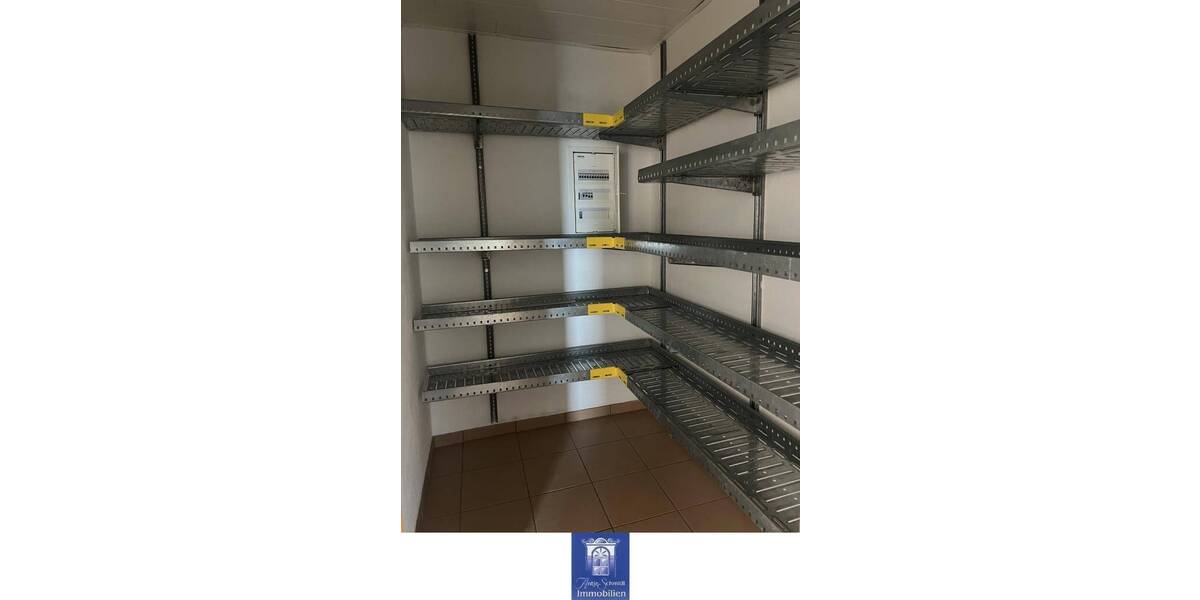 Etagenwohnung Königsbrück - 3 Zimmer, 76 m&sup2;, 720&euro; | Angebot:26083026