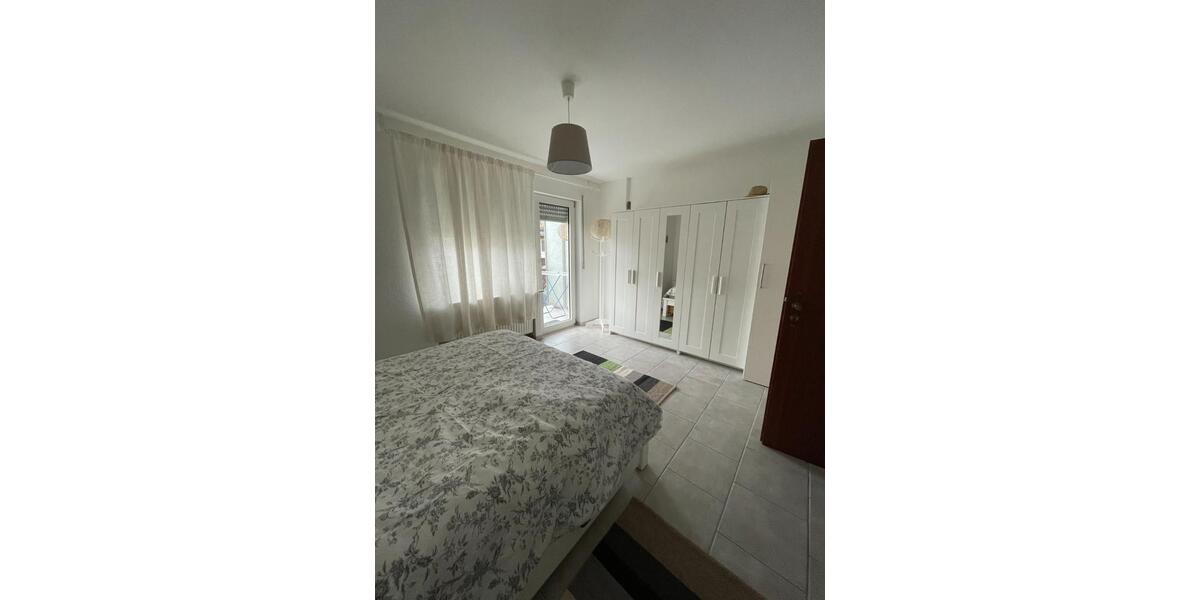 Attraktive, vollmöblierte 2,5-Zimmer-Wohnung in Bonn Altstadt 2.5 zimmer