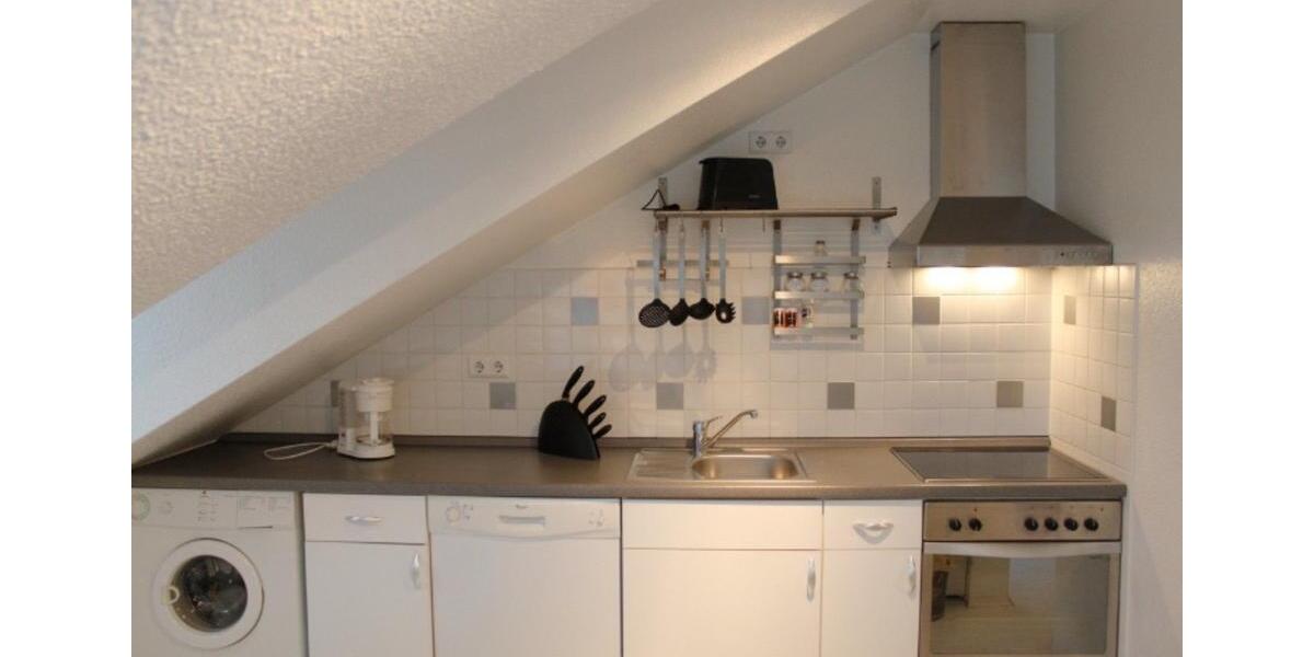 Dachgeschoßwohnung Nürnberg Herrnhütte - 3 Zimmer, 96 m&sup2;, 1.200&euro; | Angebot:26050498