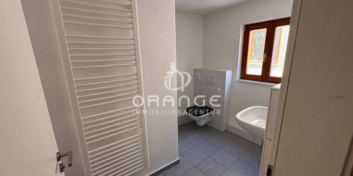 Zimmer Regensburg Innenstadt - 4 Zimmer, 99 m&sup2;, 1.700&euro; | Angebot:25968792