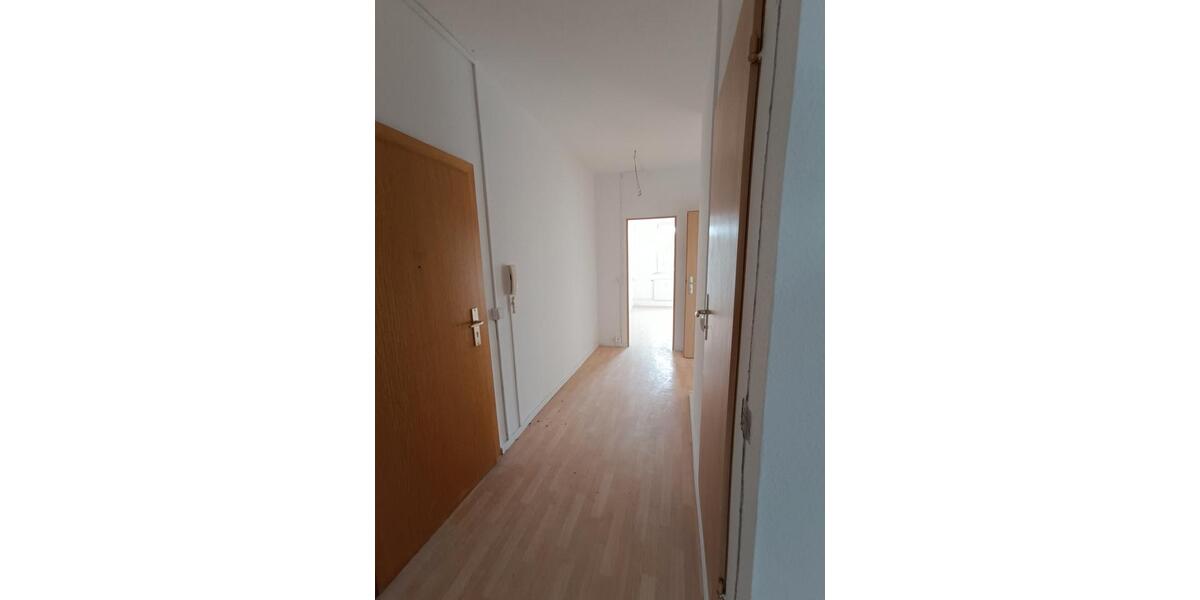 Etagenwohnung Stollberg (Erzgebirge) - 4 Zimmer, 67 m&sup2;, 450&euro; | Angebot:26564178