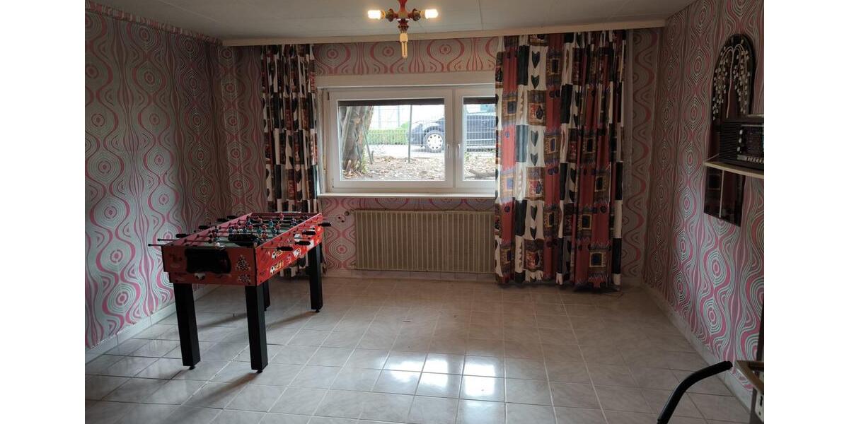 Bungalow Frankfurt am Main Fechenheim - 5 Zimmer, 202 m&sup2;, 1.850&euro; | Angebot:24458476