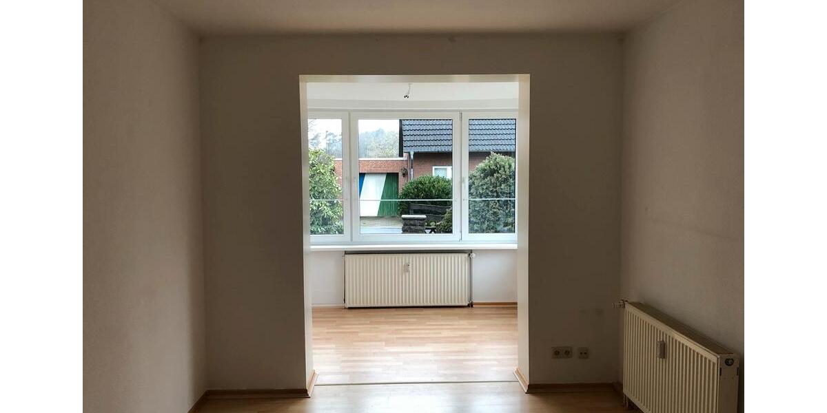 Großzügiges Einfamilienhaus mit Balkon in Poggenhagen 6 zimmer