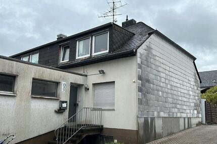 Großes Einfamilienhaus zu vermieten 6 zimmer