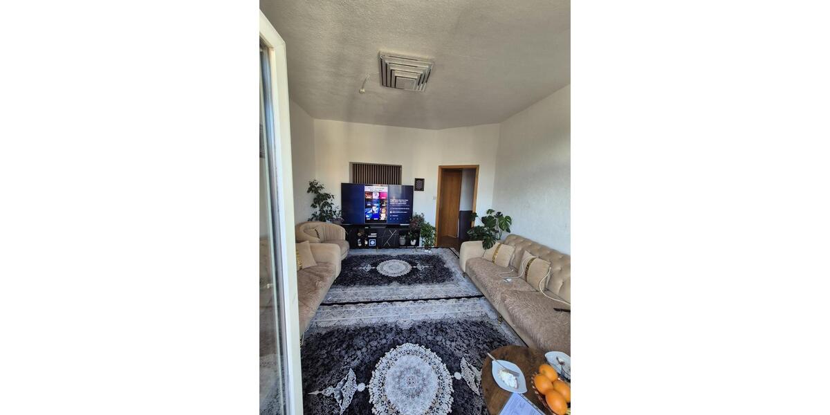 Erdgeschoßwohnung Siegen - 3 Zimmer, 85 m&sup2;, 1.100&euro; | Angebot:24890884