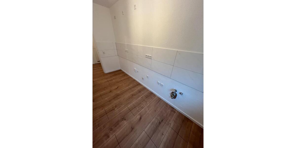 Etagenwohnung Remscheid Lüttringhausen - 1.5 Zimmer, 41 m&sup2;, 490&euro; | Angebot:25087104