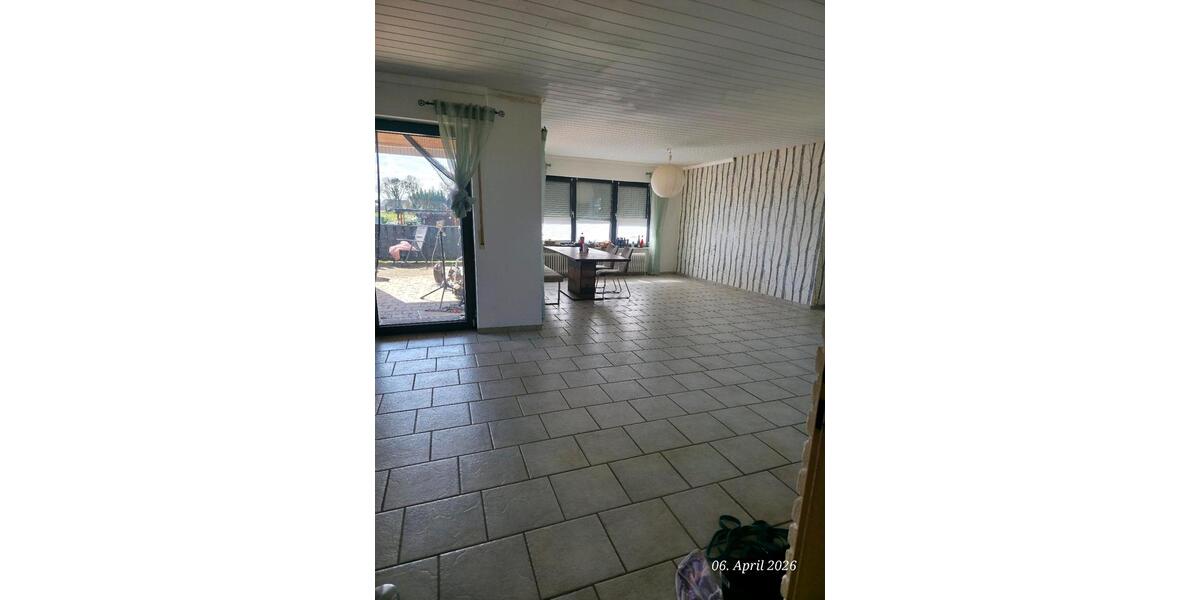 Erdgeschoßwohnung Hollenstedt - 4 Zimmer, 125 m&sup2;, 1.250&euro; | Angebot:26050375