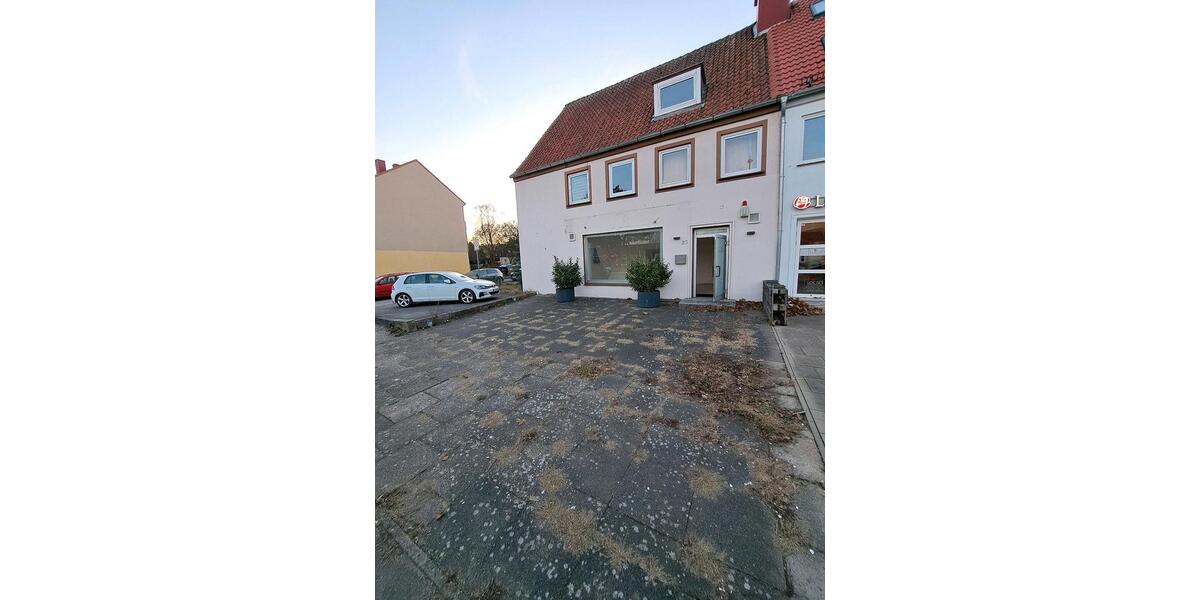 Gewerbeobjekt Lübeck Kücknitz - 740&euro; | Angebot:25324052