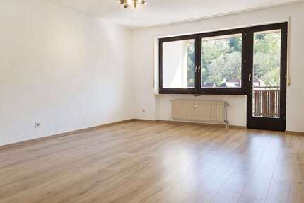 Wohnung Bad Berneck - 1.5 Zimmer, 42 m&sup2;, 370&euro; | Angebot:26308103