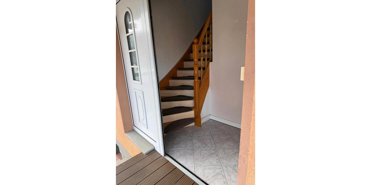 Dachgeschoßwohnung Samtens - 3 Zimmer, 80 m&sup2;, 850&euro; | Angebot:25149191