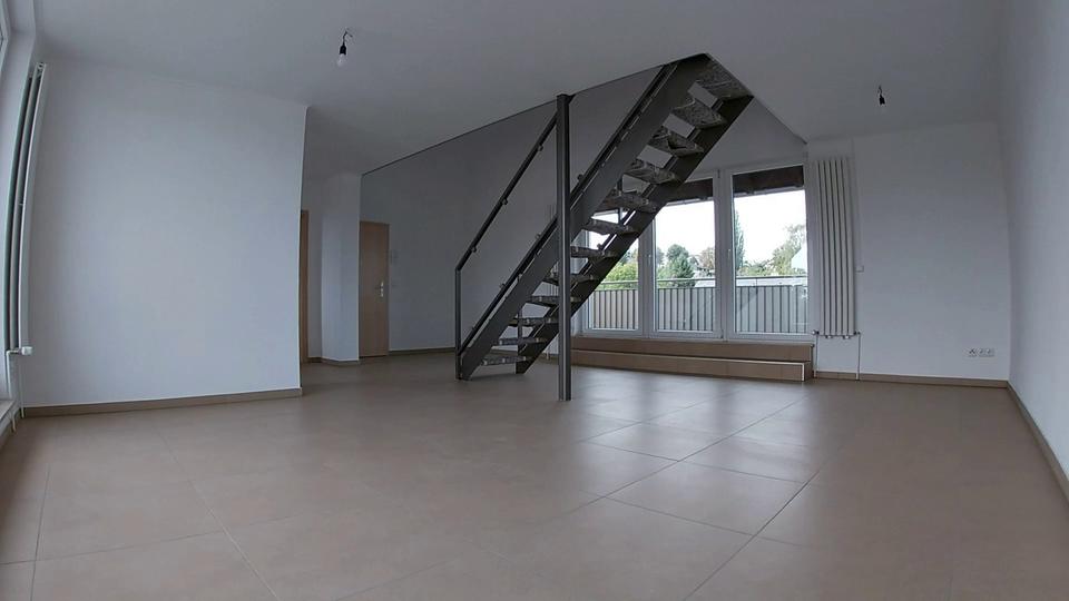 Dachgeschoßwohnung Werder (Havel) - 1 Zimmer, 85 m&sup2;, 1.150&euro; | Angebot:24769555