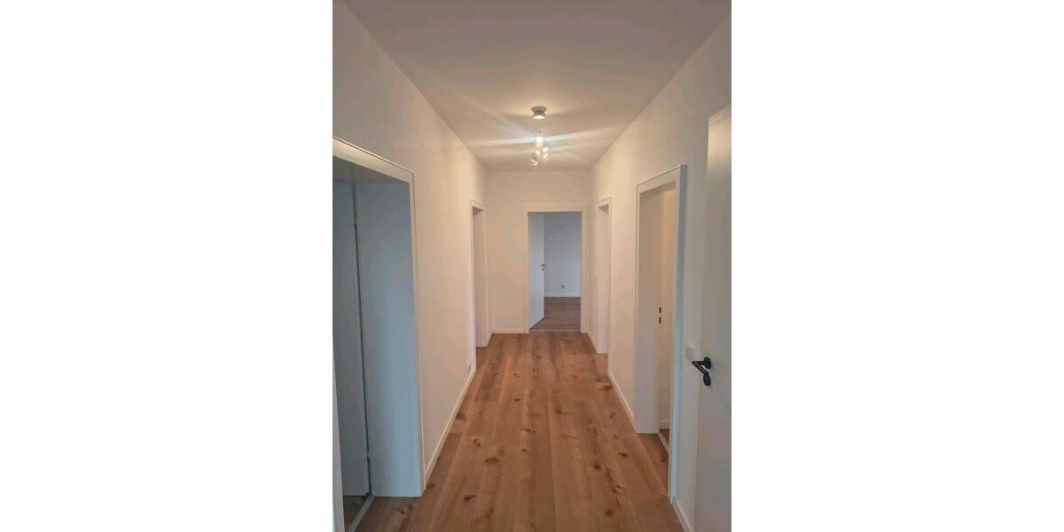 Etagenwohnung Blieskastel - 2 Zimmer, 75 m&sup2;, 600&euro; | Angebot:24867545