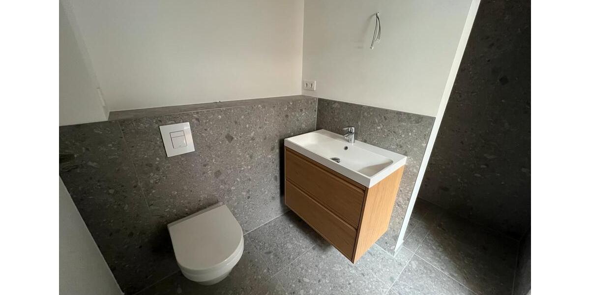 Einfamilienhaus Neuruppin - 3.5 Zimmer, 100 m&sup2;, 1.970&euro; | Angebot:24510021