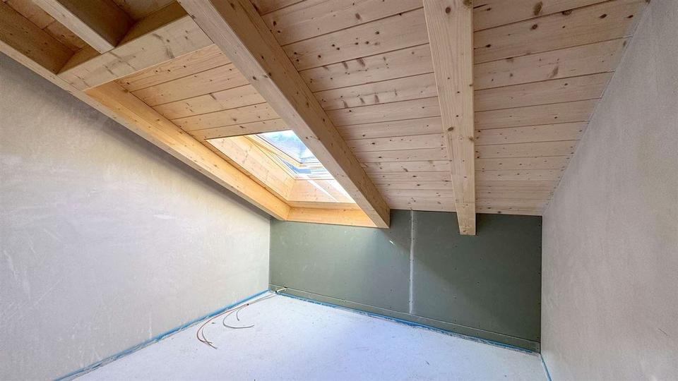 Dachgeschoßwohnung Garmisch-Partenkirchen Breitenau - 3 Zimmer, 72 m&sup2;, 1.430&euro; | Angebot:24225358