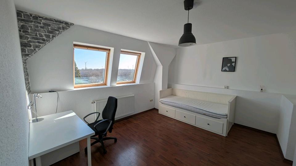 Wohnen auf Zeit Bremerhaven Lehe - 6 Zimmer, 170 m&sup2;, 350&euro; | Angebot:26477405