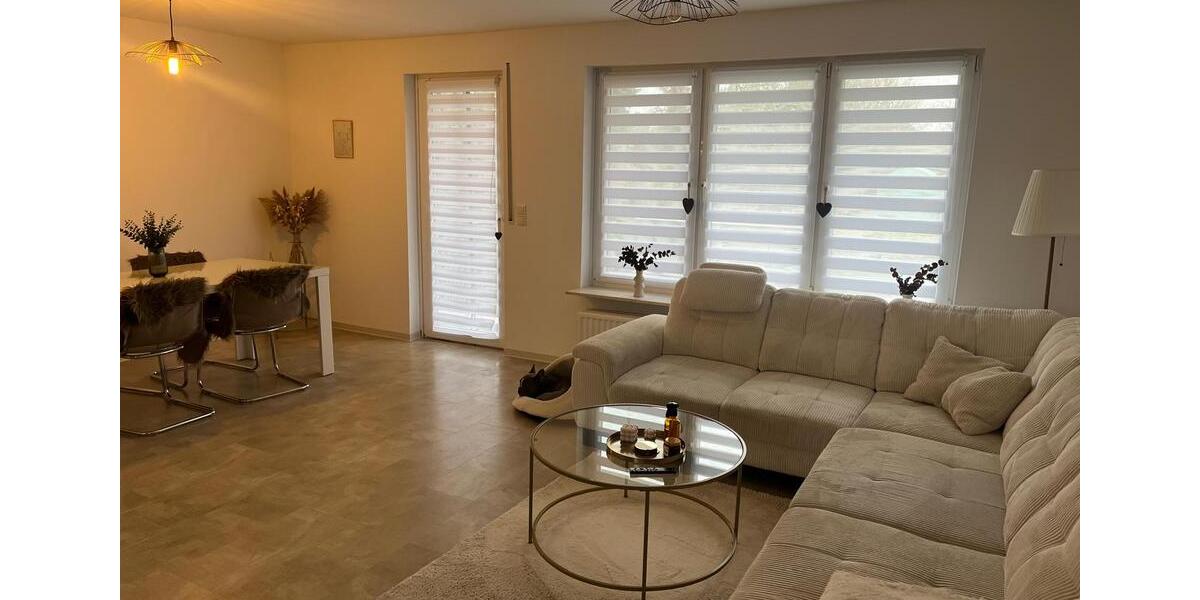 Etagenwohnung Bebra - 4 Zimmer, 120 m&sup2;, 1.280&euro; | Angebot:26214813
