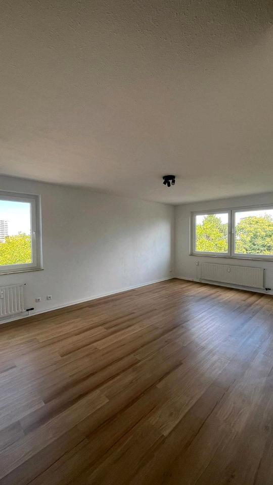 Schöne 3-Zimmer Wohnung in FrankfurtNieder-Eschbach zu vermieten