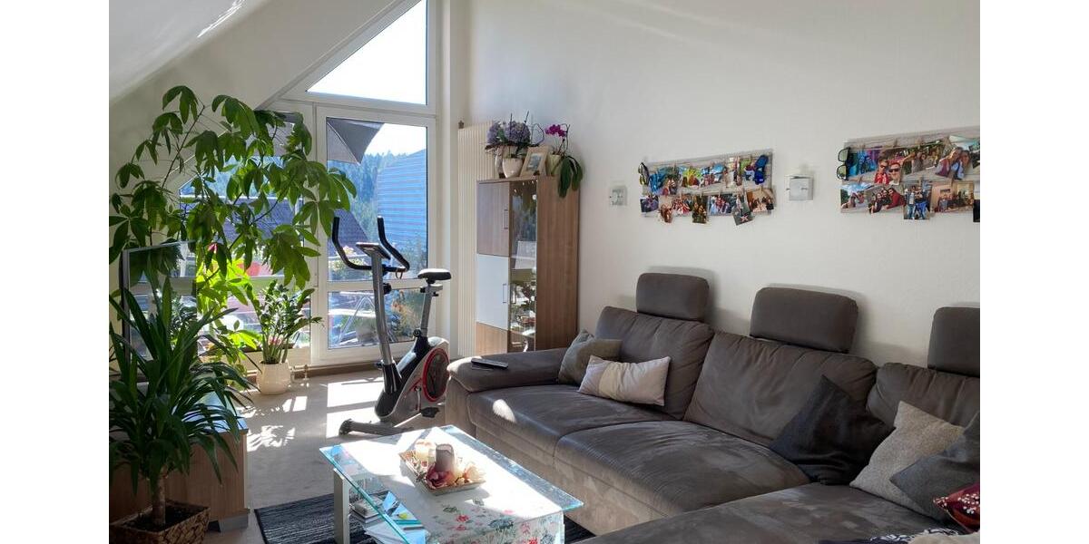 Dachgeschoßwohnung Freudenstadt - 3 Zimmer, 80 m&sup2;, 790&euro; | Angebot:24753298