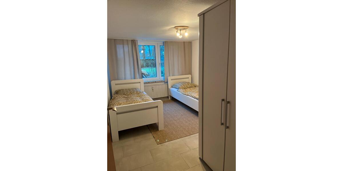 Wohnen auf Zeit Heidenau - 4 Zimmer, 60 m&sup2;, 25&euro; | Angebot:25870124