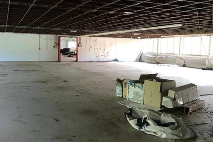 1000qm Fabrik Lager, Büro,bzw Freizeitfläche möglich, im 1. Stock zimmer