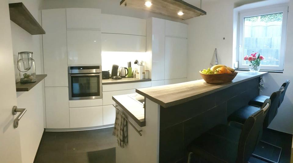 Etagenwohnung Sasbach am Kaiserstuhl - 2 Zimmer, 82 m&sup2;, 850&euro; | Angebot:26262613