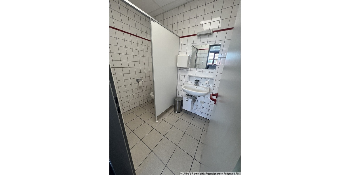 Helle beheizbare Halle mit Tageslicht, ebenerdig zu befahren - Gewerbeobjekt Gera Bieblach-Ost | Angebot:27397637