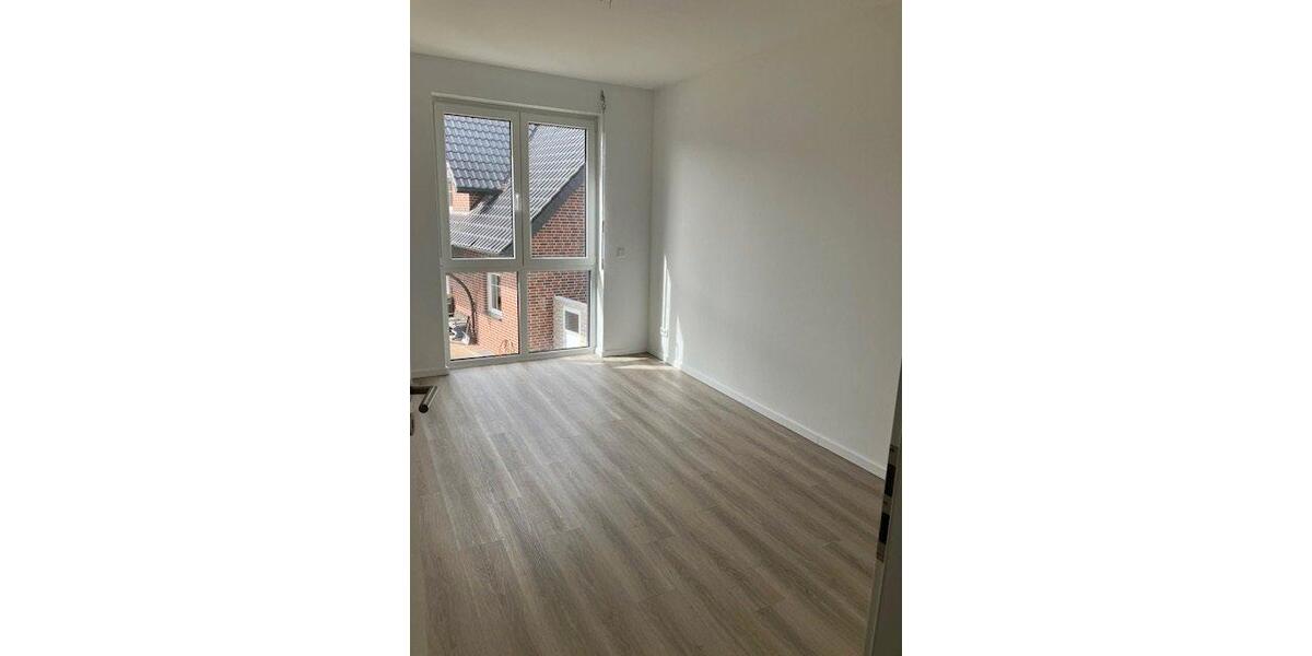 Reihenhaus Schloß Holte-Stukenbrock Stukenbrock - 5.5 Zimmer, 166 m&sup2;, 1.870&euro; | Angebot:26604364