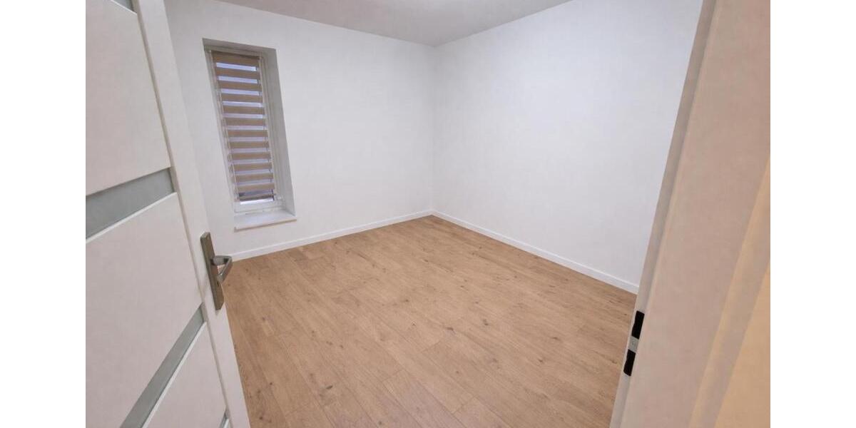 Haushälfte Top Renoviert - Haustiere und Familien willkommen 4 zimmer