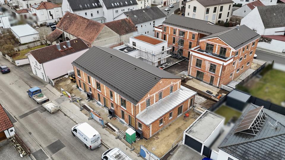 Reihenhaus Ingolstadt - 4.5 Zimmer, 134 m&sup2;, 1.900&euro; | Angebot:25367088