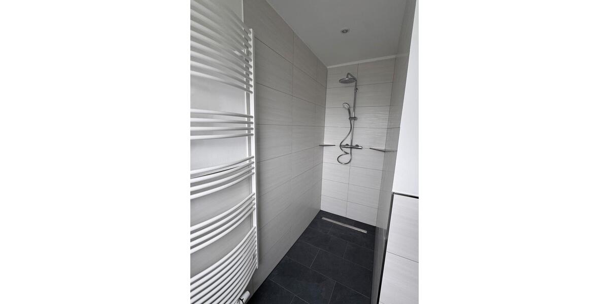 Etagenwohnung Wilhelmshaven Altengroden - 3 Zimmer, 93 m&sup2;, 850&euro; | Angebot:26665186