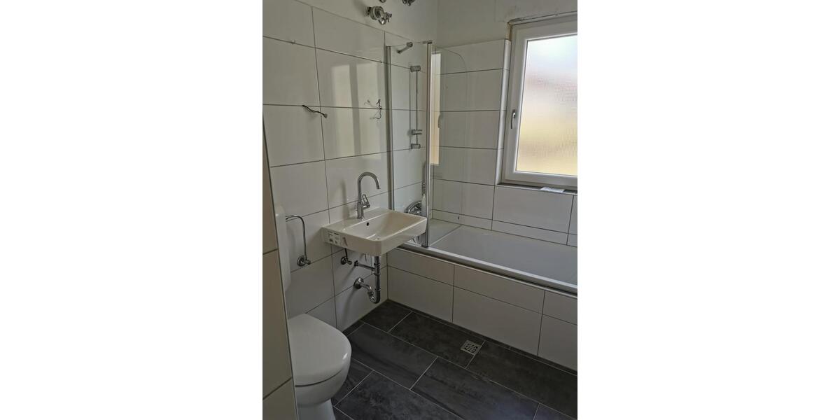 Etagenwohnung Herbstein - 3 Zimmer, 85 m&sup2;, 720&euro; | Angebot:25297861