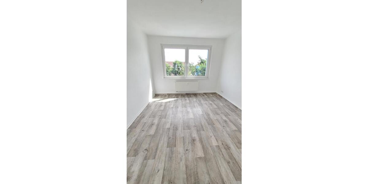 Etagenwohnung Genthin - 3 Zimmer, 60 m&sup2;, 345&euro; | Angebot:24771561