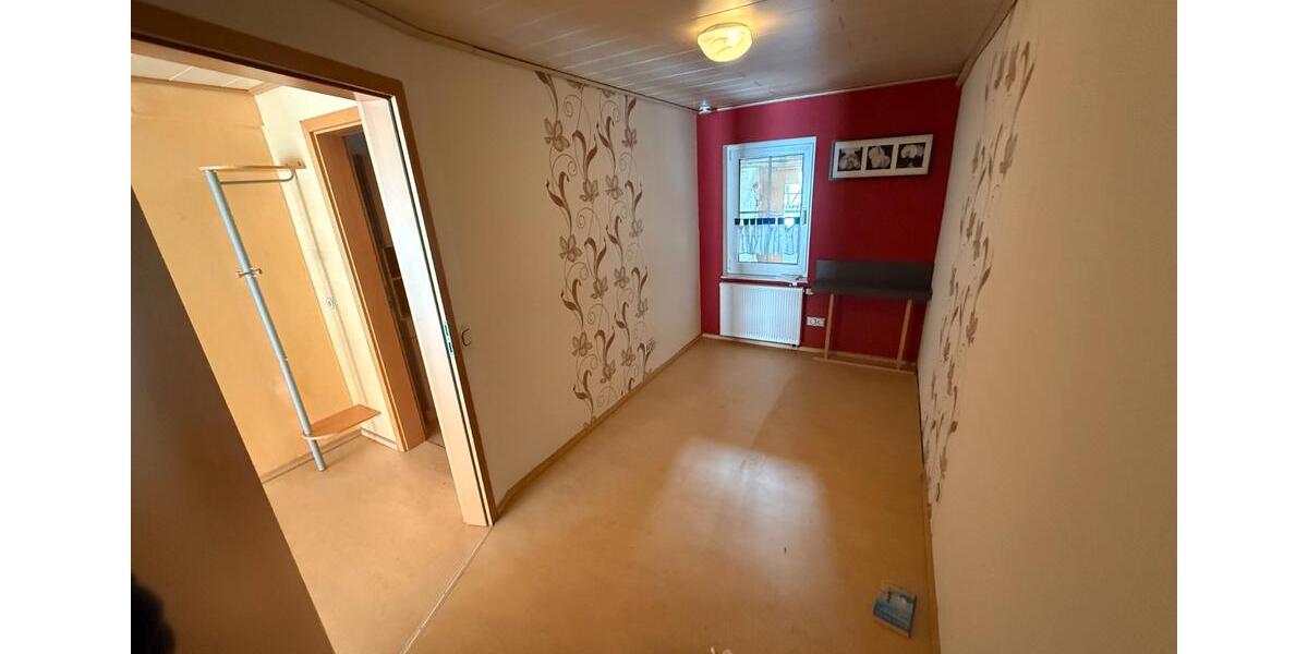 Etagenwohnung Wolfhagen - 2 Zimmer, 35 m&sup2;, 250&euro; | Angebot:26221075