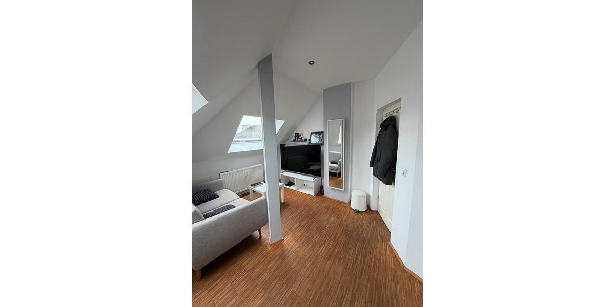 Etagenwohnung Düsseldorf Stadtbezirk 3 - 6 Zimmer, 150 m&sup2;, 650&euro; | Angebot:26663989
