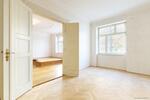 Erdgeschoßwohnung München Au-Haidhausen - 5 Zimmer, 200 m&sup2;, 5.000&euro; | Angebot:25080948