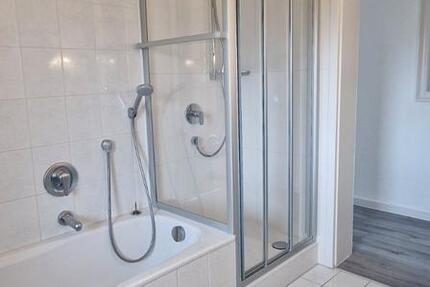 Wohnen auf Zeit Reutlingen Reutlingen (Kernstadt) - 1 Zimmer, 10 m&sup2;, 490&euro; | Angebot:26684194