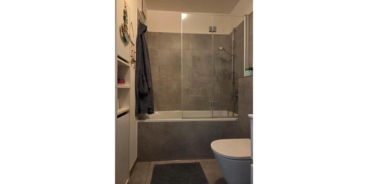 Etagenwohnung Straubing - 2 Zimmer, 76 m&sup2;, 1.080&euro; | Angebot:26591669