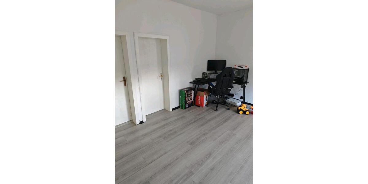 Etagenwohnung Clausthal-Zellerfeld Zellerfeld - 4 Zimmer, 120 m&sup2;, 700&euro; | Angebot:26376840