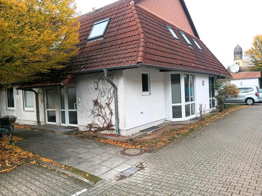 Erstbezug! Wohnung für Singles und Paare zimmer