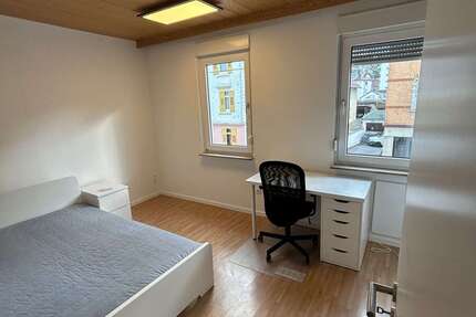 Wohnung Stuttgart Feuerbach - 1 Zimmer, 11 m&sup2;, 490&euro; | Angebot:26585505