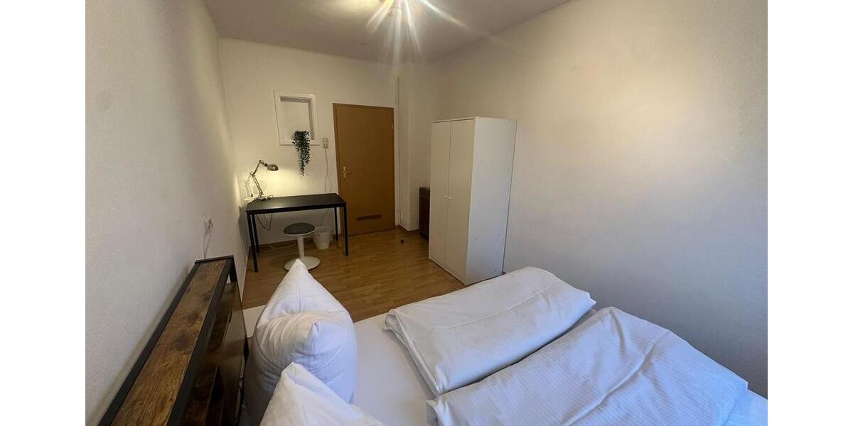 Wohnen auf Zeit Regensburg Galgenberg - 3 Zimmer, 67 m&sup2;, 88&euro; | Angebot:25892201
