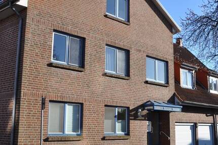 Wohnung Wedel - 2 Zimmer, 80 m&sup2;, 990&euro; | Angebot:26672401