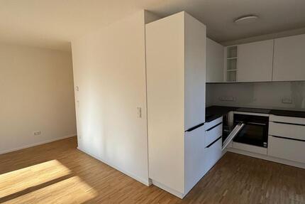 Wohnung Remseck am Neckar - 2 Zimmer, 52 m&sup2;, 1.080&euro; | Angebot:24813778